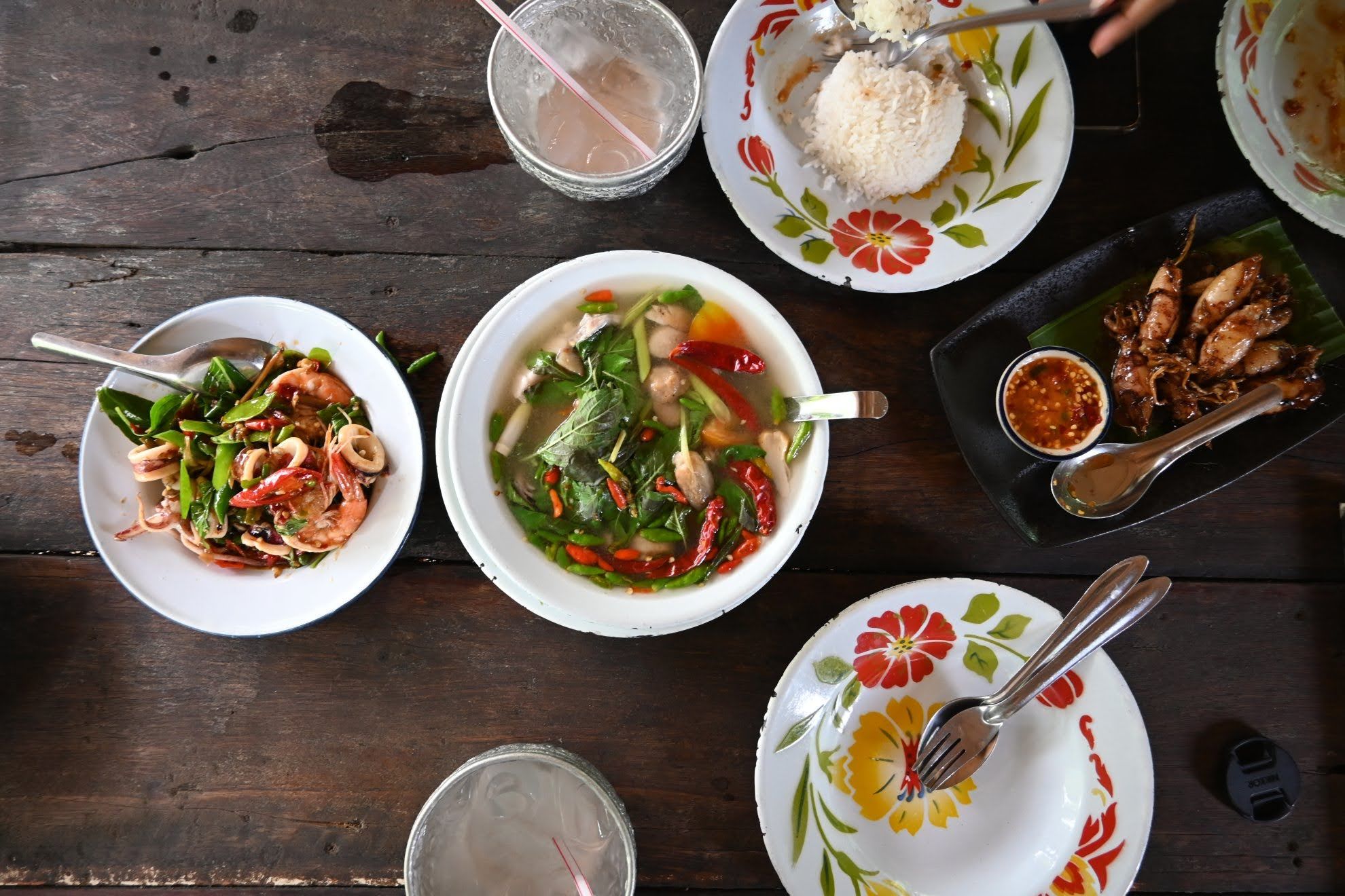 แจกพิกัดร้านอาหาร เด็ด อร่อย ราคาดี ปราณบุรี ประจวบคีรีขันธ์ ร้านกับข้าวตายาย (Grandparents 'food)